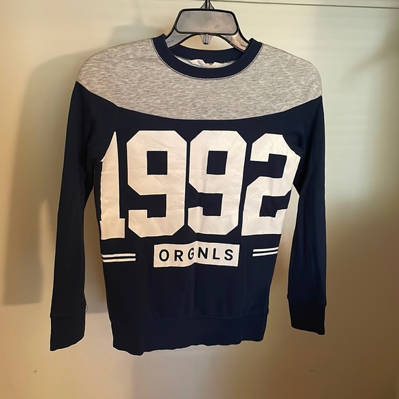 Cute cute Sweatshirt - Picture 1 of 4